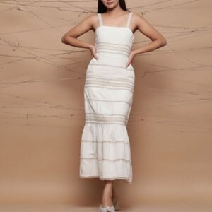 White tiered midi sundress medium m Love Harmony like Zimmerman